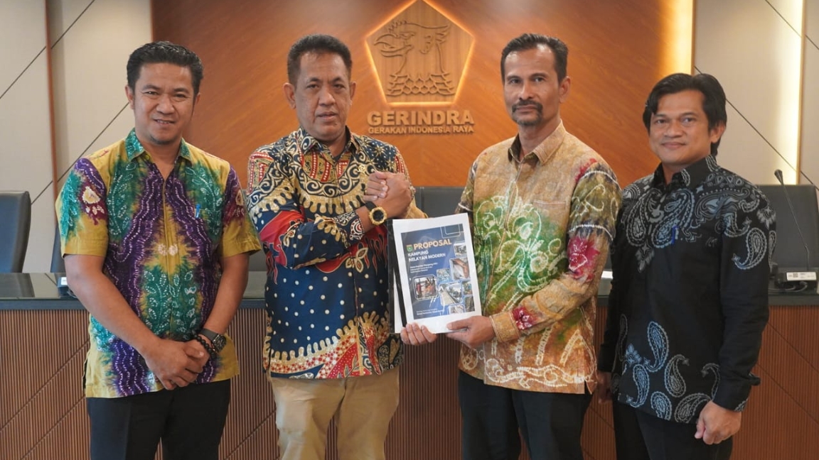 Curhat Kadis Perikanan Tanah Bumbu ke DPR RI: Nelayan Ngos-ngosan!