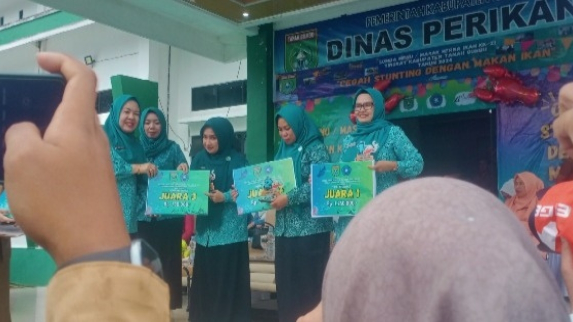TP-PKK di 12  Kecamatan Ikut Lomba Menu Serba Ikan di Dinas Perikanan Tanah Bumbu